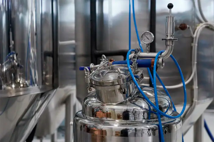 bomba centrifuga destacada