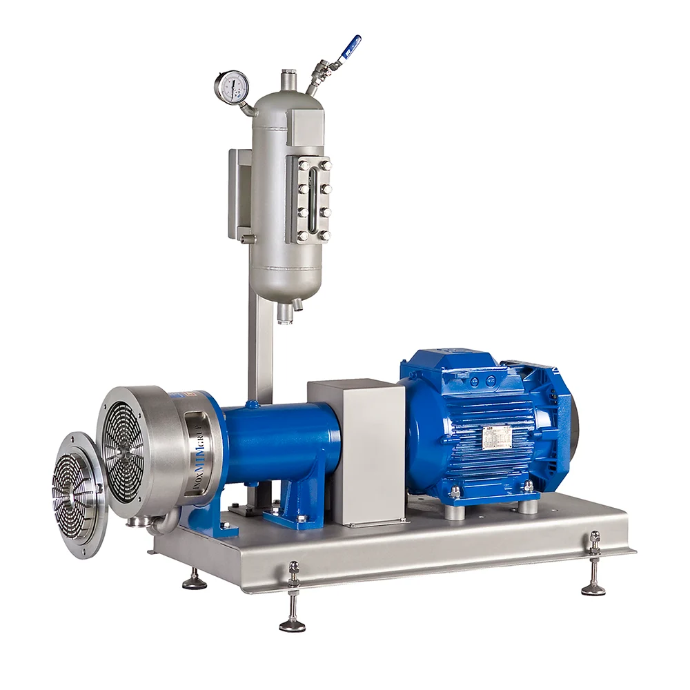 Microniseur industriel MICRO d'InoxMIM monté sur bâti avec son moteur